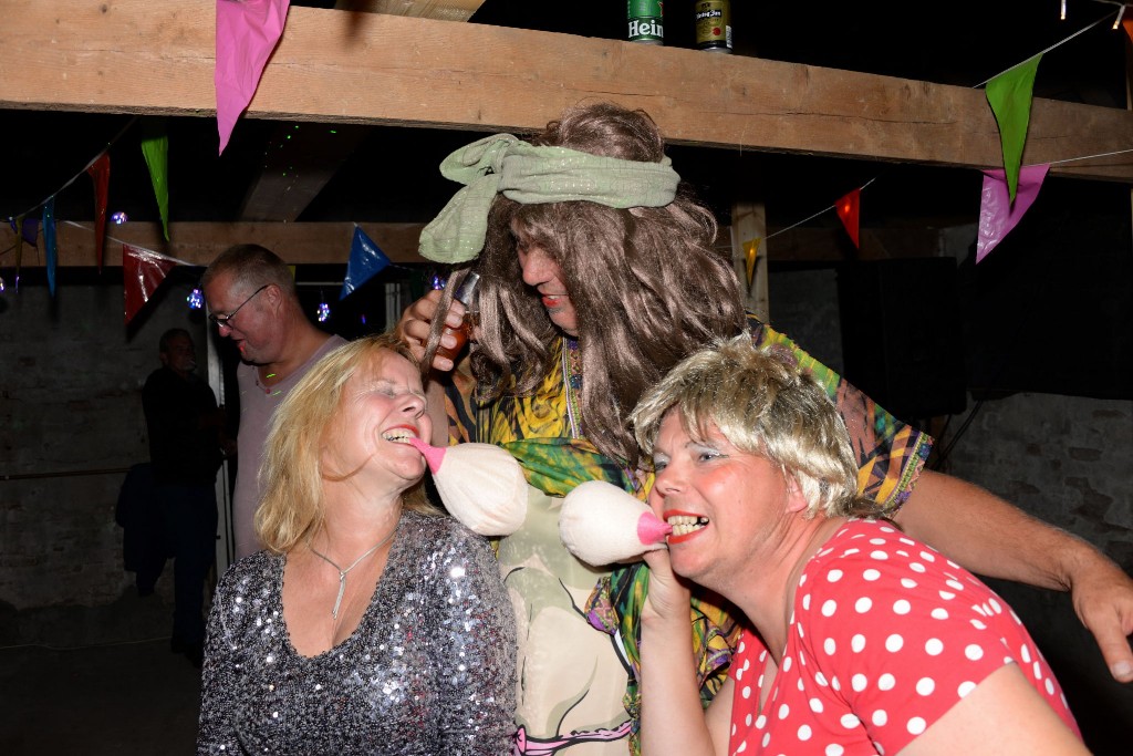 ../Images/Snikzwaag 2.1 210.jpg